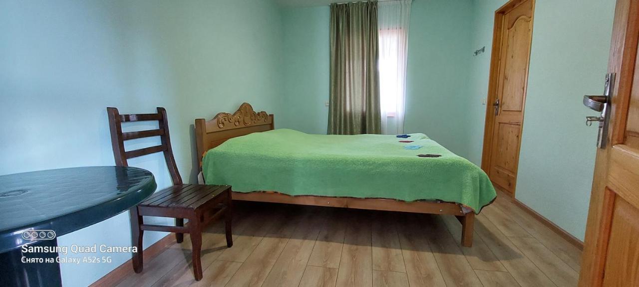 Guest House Tsasne Omalo المظهر الخارجي الصورة