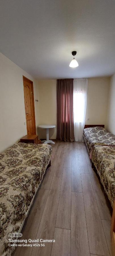 Guest House Tsasne Omalo المظهر الخارجي الصورة
