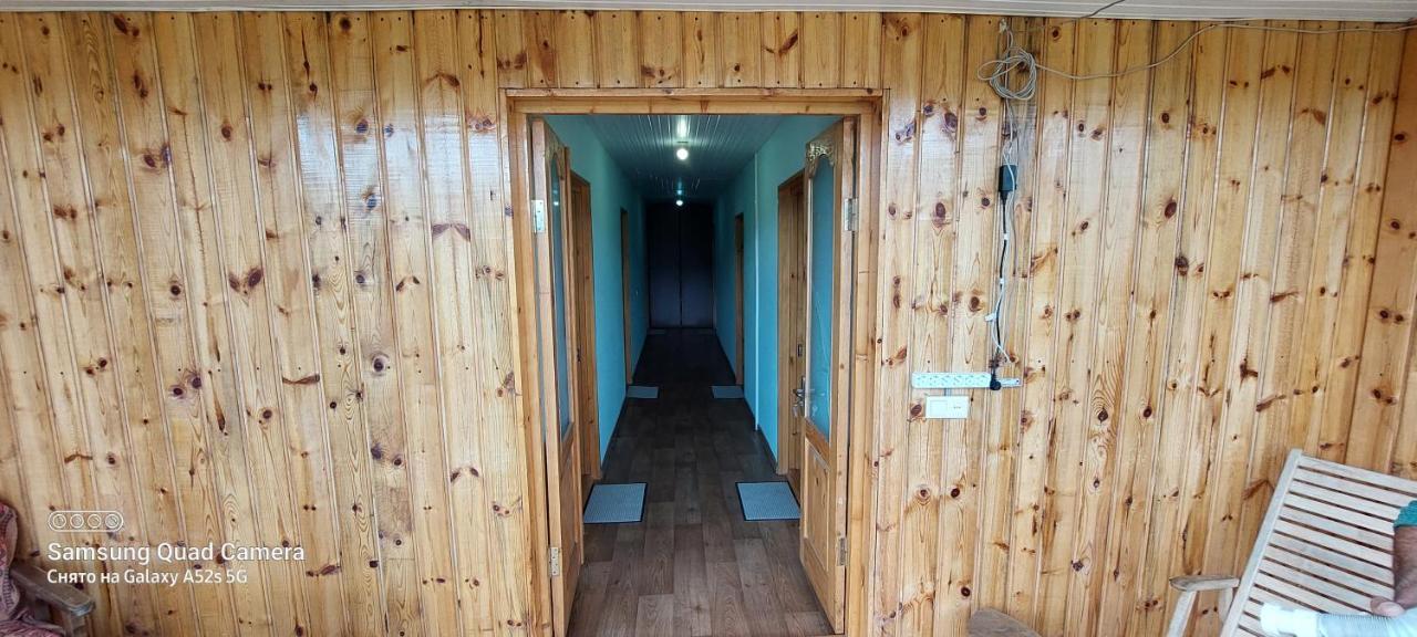Guest House Tsasne Omalo المظهر الخارجي الصورة