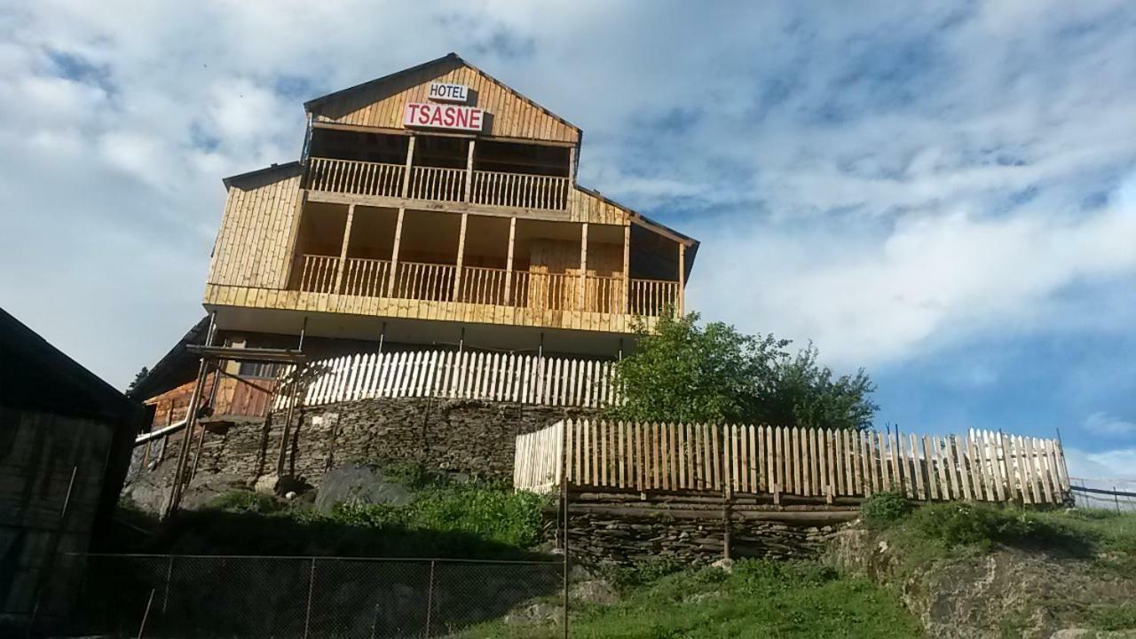 Guest House Tsasne Omalo المظهر الخارجي الصورة