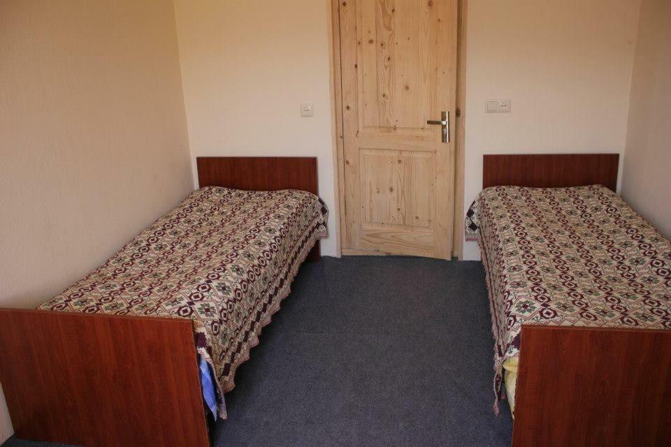 Guest House Tsasne Omalo المظهر الخارجي الصورة